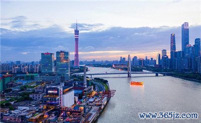探寻两场会议中心的优势与特点